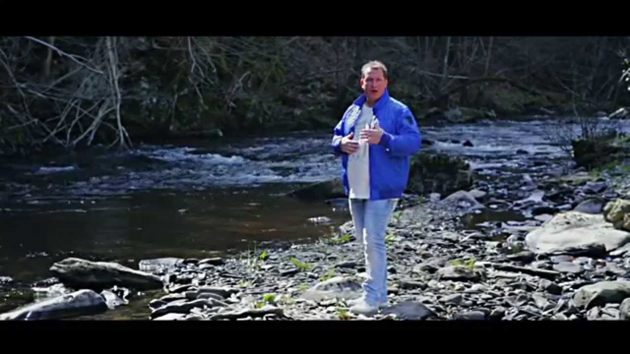Rene Eshuijs - Vannacht geef ik jou amore (Officiële videoclip)