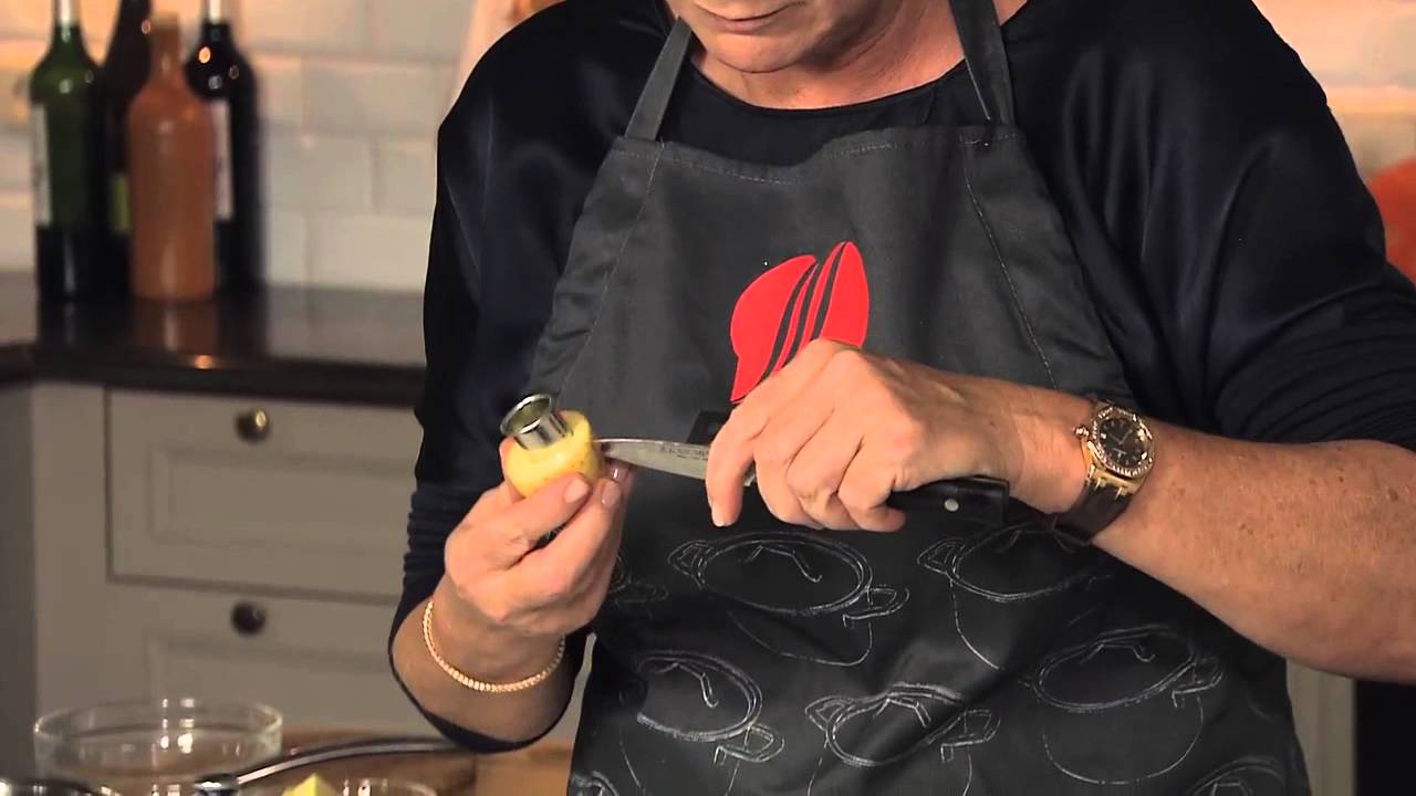 Gegrilde rundstournedos met tomatenboter en zure room