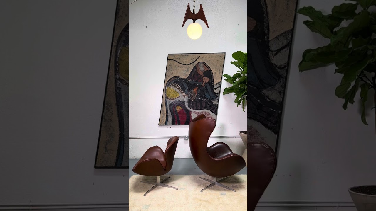 ‘Egg’ and ‘Swan’ Chair by Arne Jacobsen for Fritz Hansen