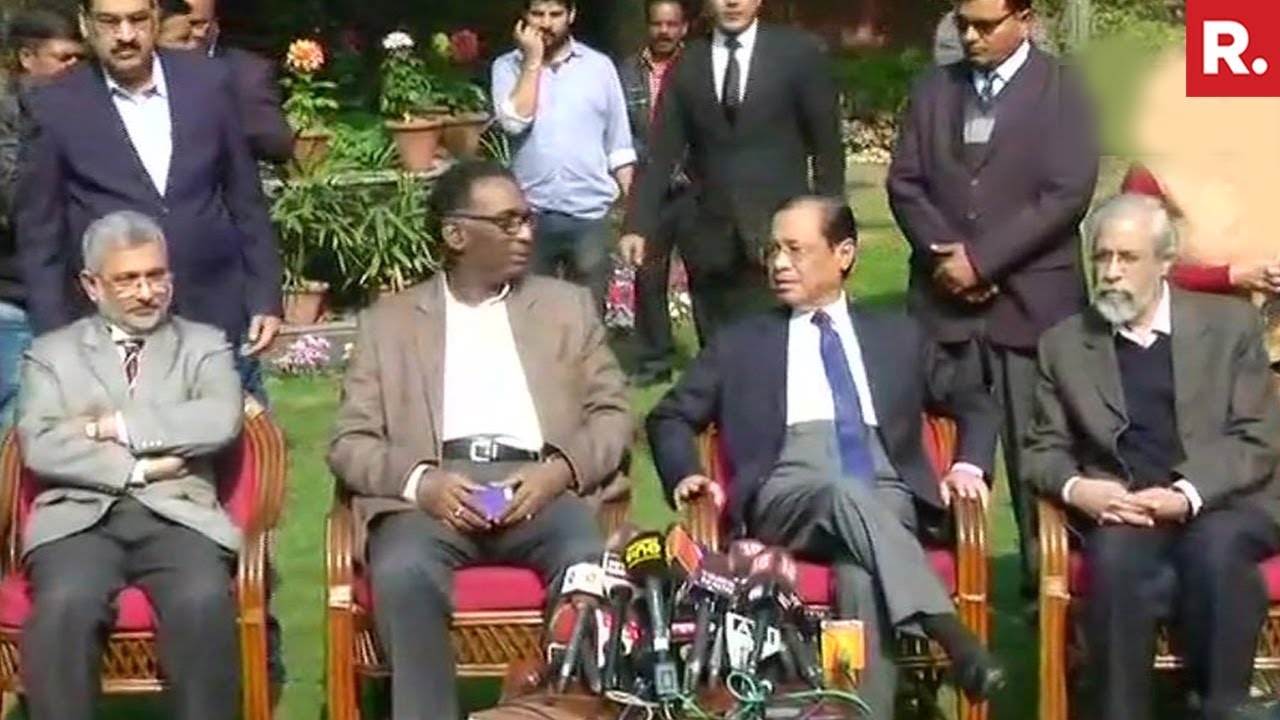 4 Supreme Court Judges Speak Against The Chief Justice Of India