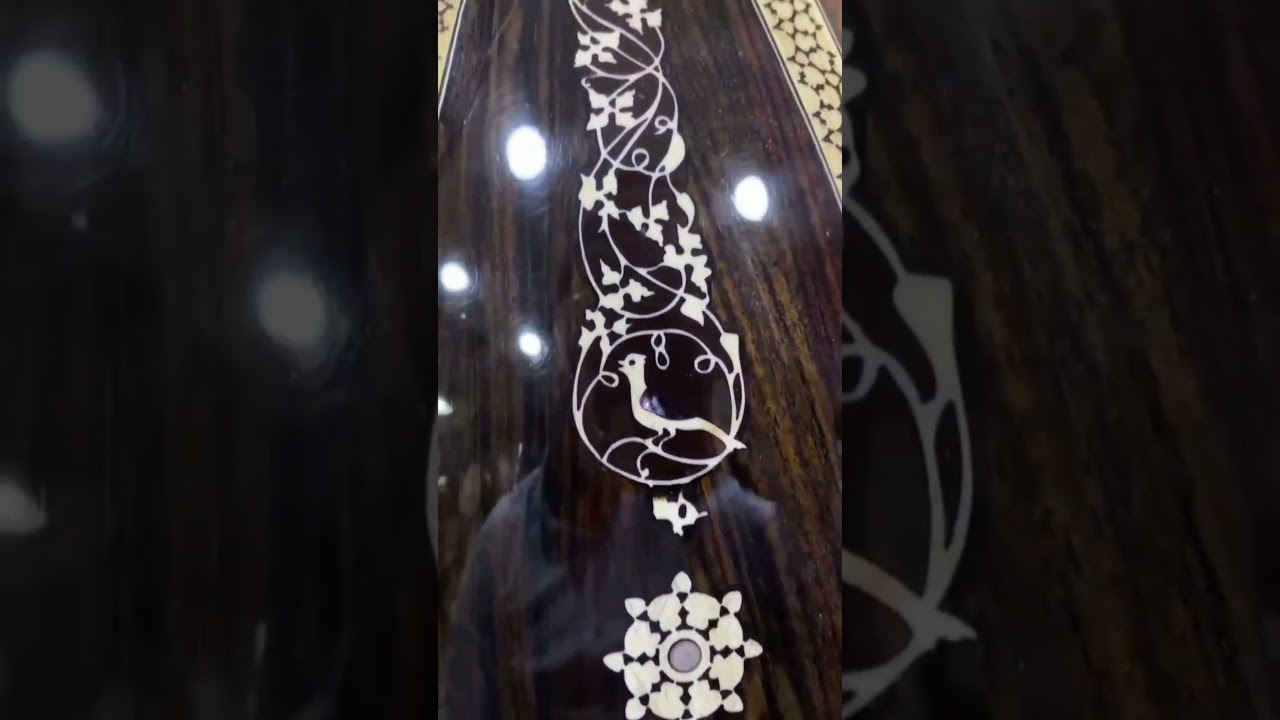 #غنيلي #عود_للبيع  Oud بريشة محمد البرماوي من صناعة محمود داغر  تسلسل (A621) #صولو_عود #طرب