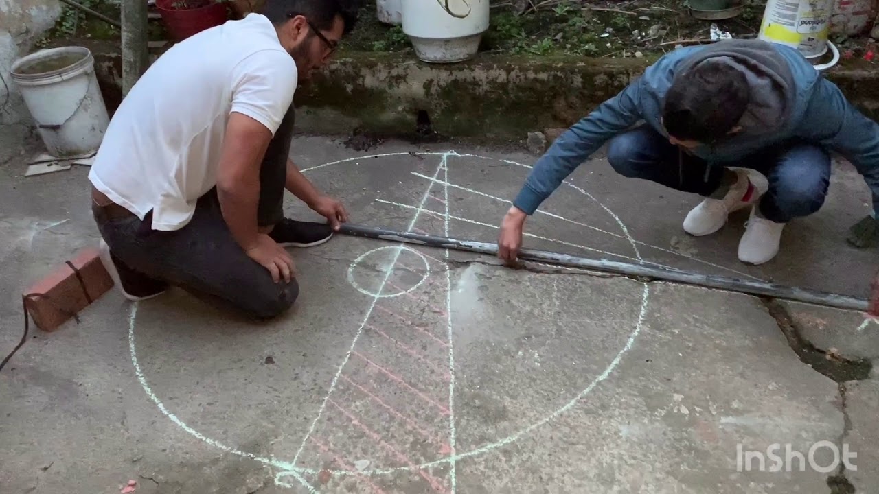 Levantamiento de una escalera en caracol.