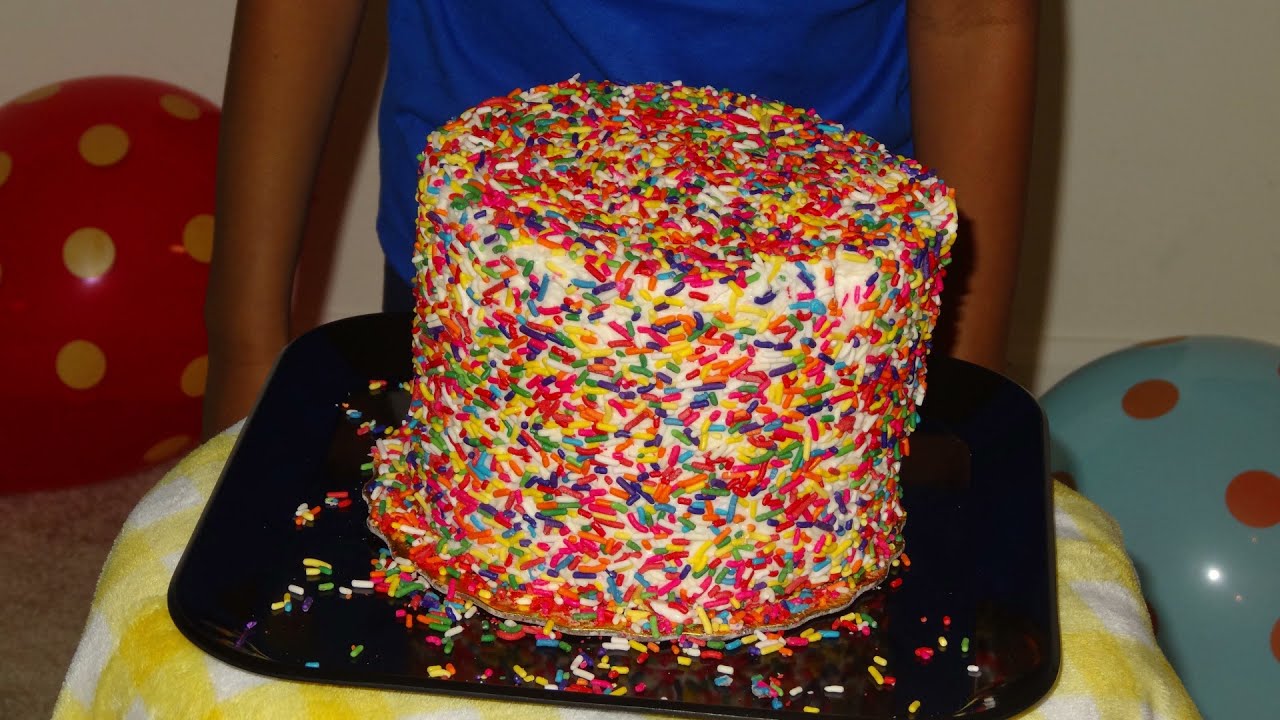 Unboxing Carlo's Bakery Rainbow Cake From Goldbelly | Cake Unboxing