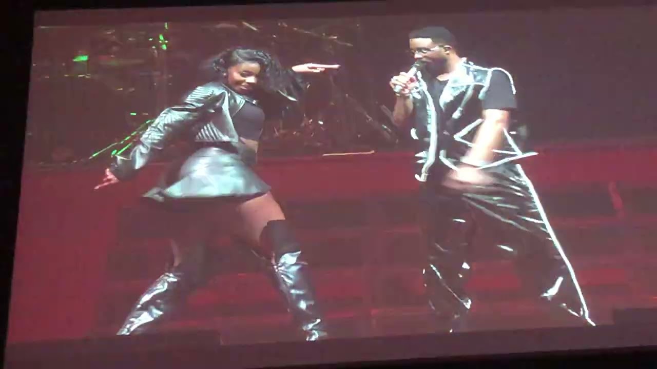FALLY IPUPA - Afsana Live avec JENY BSG @ Paris La Défense Arena #Formule7