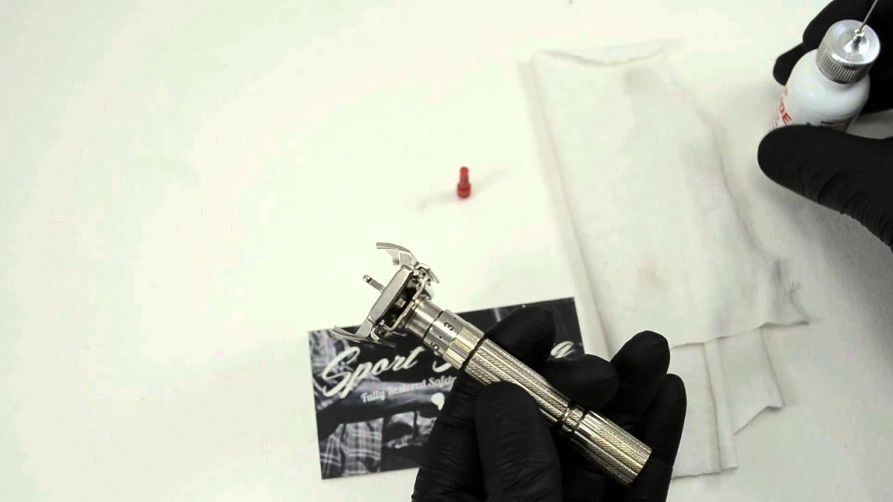 How to Lubricate or Oil your Vintage Gillette Fatboy Adjustable Double Edge Safety Razor