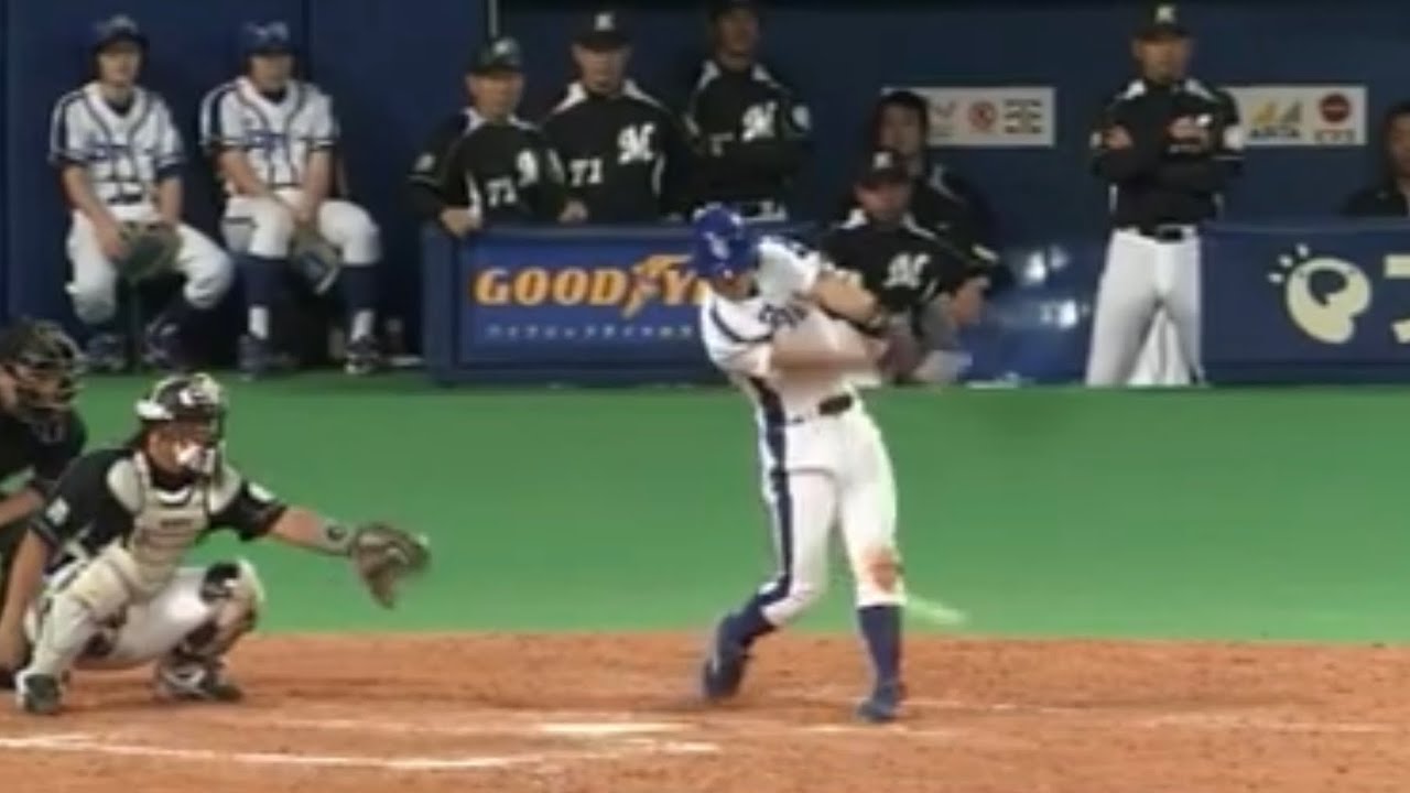 2010日本シリーズ第６戦　12回裏　先頭井端が右方向へ
