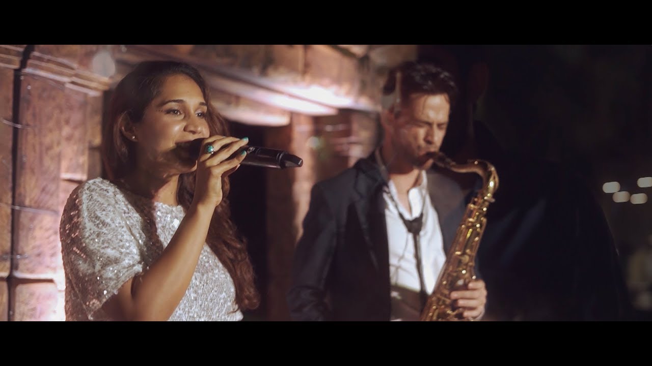 Pehla Nasha / At Last - Rimi Nique LIVE - acoustic - Destination Wedding