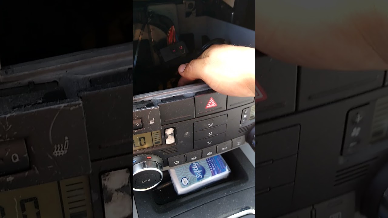 Vw touareg radio & climate control removal