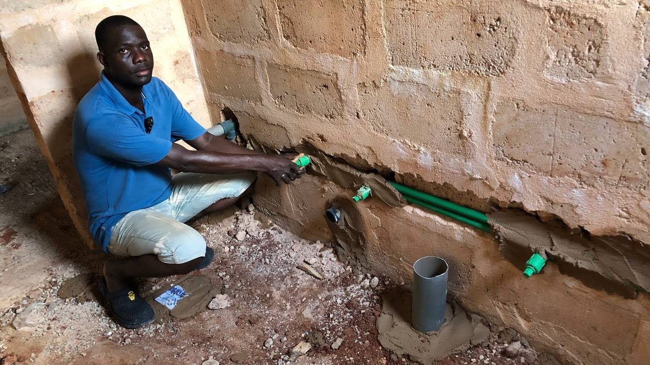 Price To Pay A Plumber For PPR Plumbing Pipe Works Link Bathrooms, Toilet And Kitchen Waste & Water.