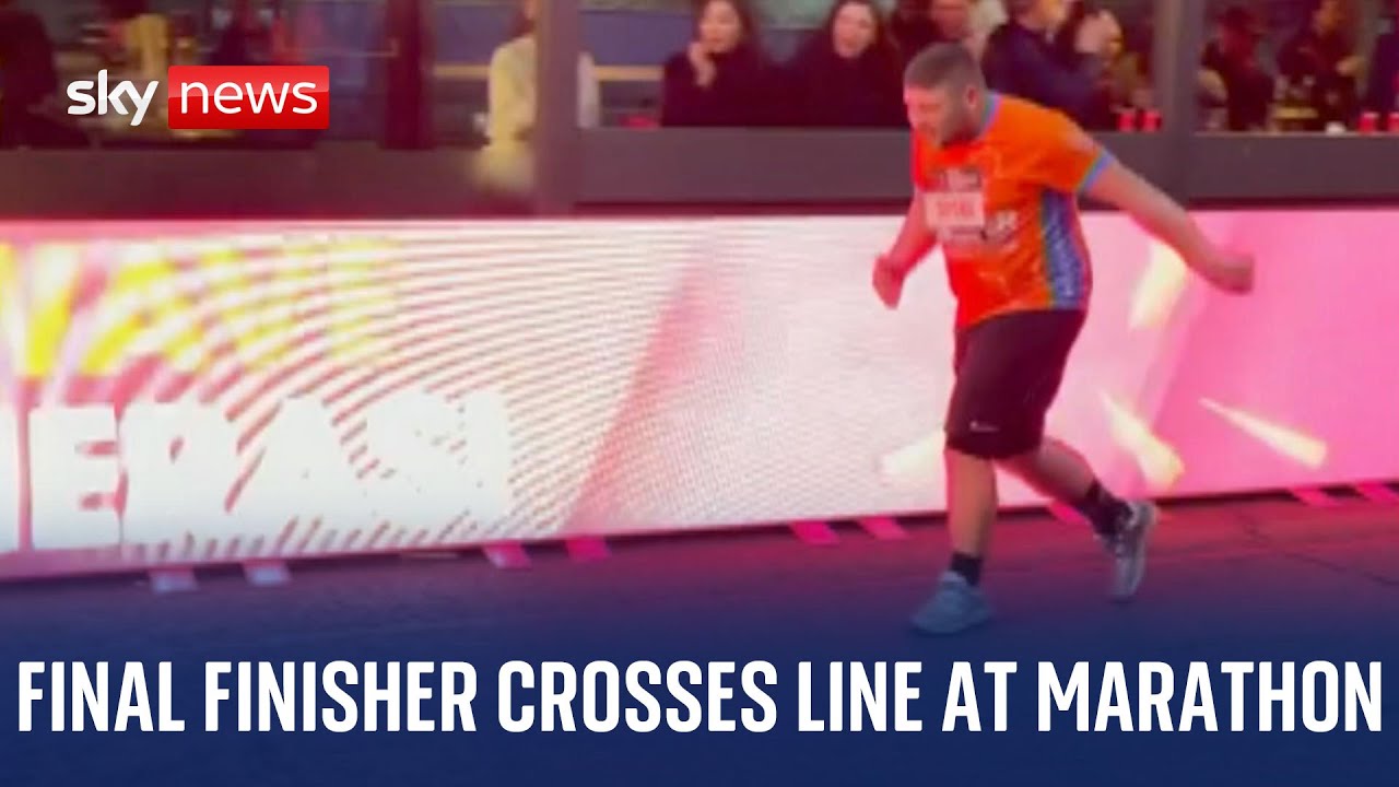 London Marathon: Spectators cheer as final finisher crosses line