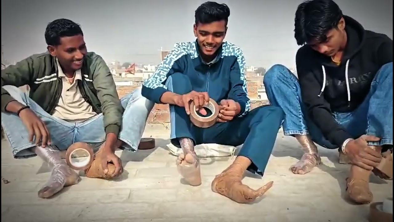 We make shoe from tape /टेप के जूते/        Hello guys, humne is video mein tape se shoe banaye hai.
