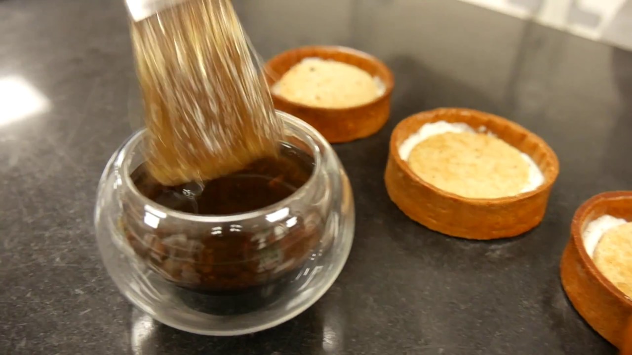 La puissante tarte vanille de Cédric Grolet, chef pâtissier du Meurice