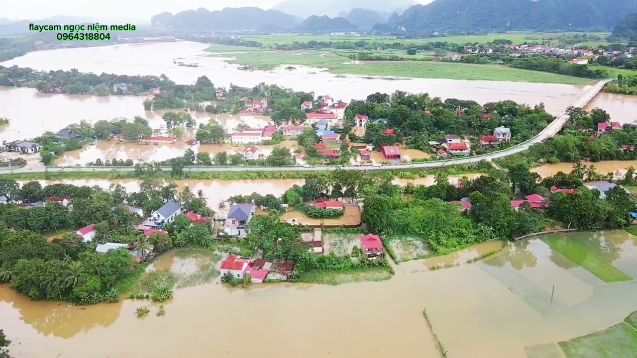 Thương lắm  mảnh đất suối cá thần Cẩm lương lụt ngập hết rồi