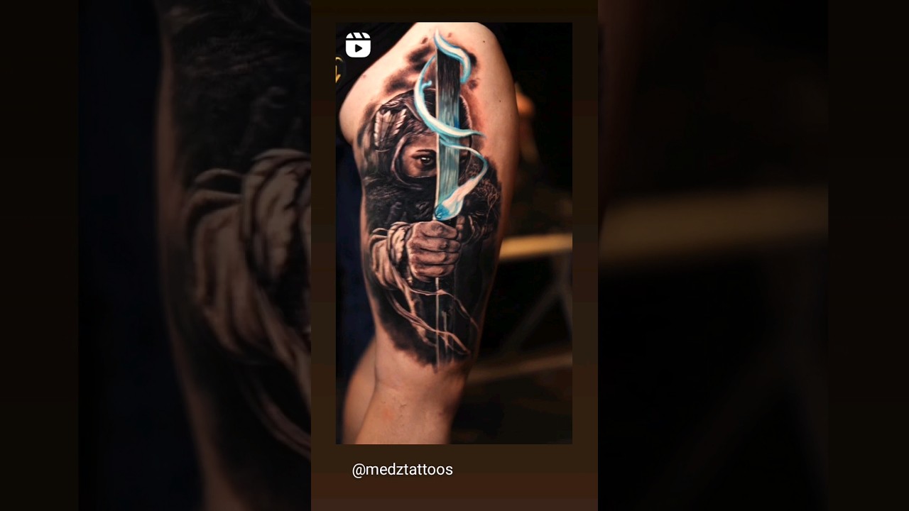 #robinhood 😳 #tattoo by artist: @medztattoos #skinart #tattooculture #tattoos #inkedlife #inkedmag