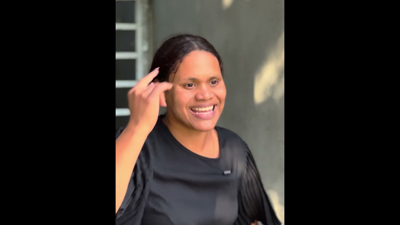 Hija llega de sorpresa a visitar a su mama y se entera como es que la trata su hermana