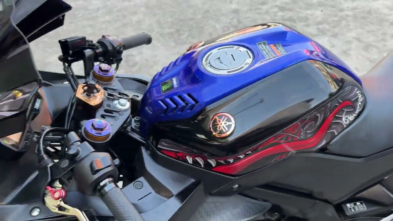 คลิปสดรีวิวรอบคัน #yamaha  #yzf-R15 2019