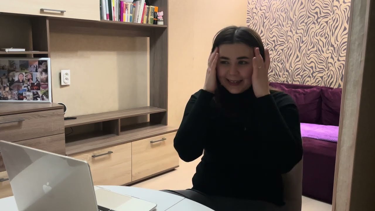 Смелость в уязвимости. Мне тесно не делиться своими мыслями/виденьем мира, поэтому делюсь :)