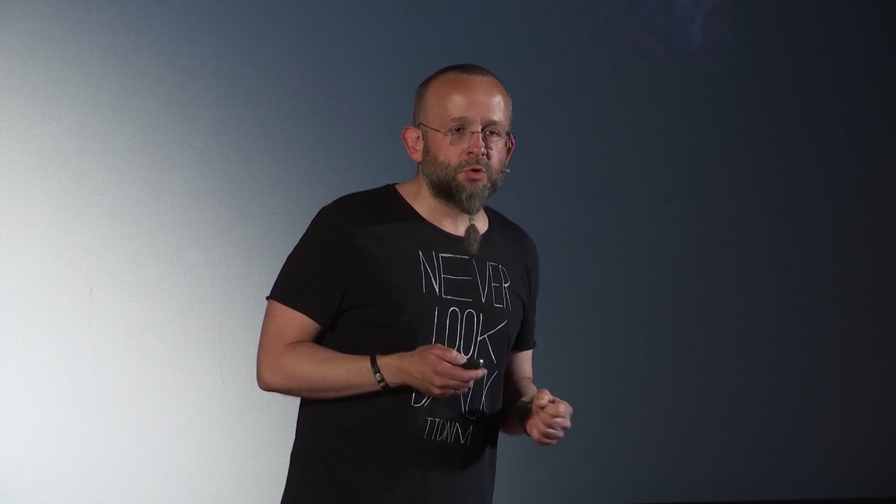 Извинете за носталгията | Радослав Бимбалов | TEDxSofia