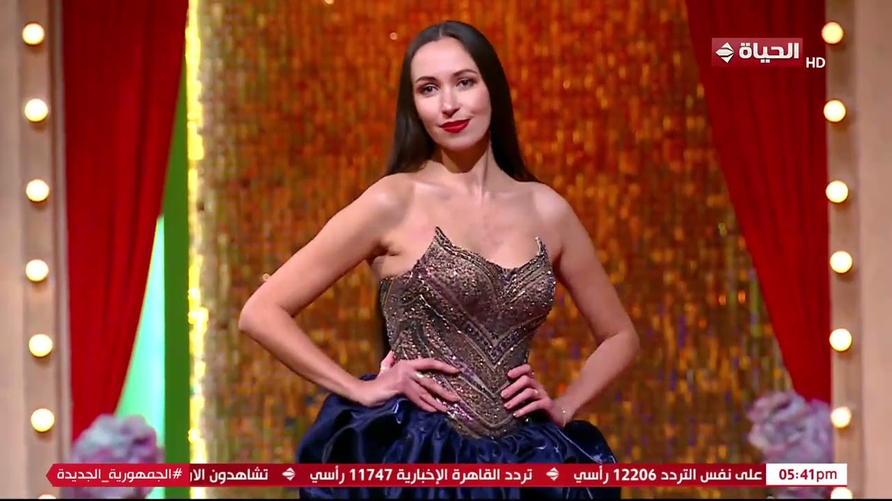 4 شارع شريف - فقرة الموضة مع  مصمم الأزياء محمد إسماعيل اللي بينافس بمنتجاته المصرية للعالمية