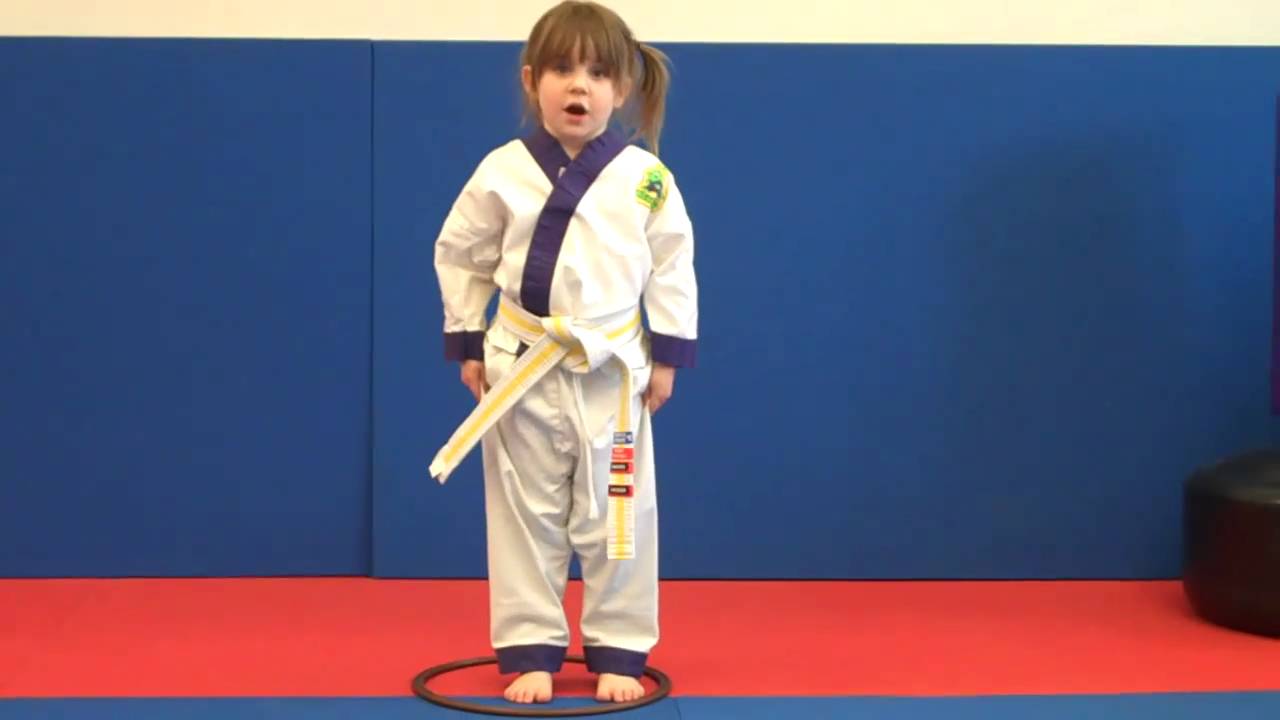 Lil' Dragon punches and blocks- Warren Levi Karate