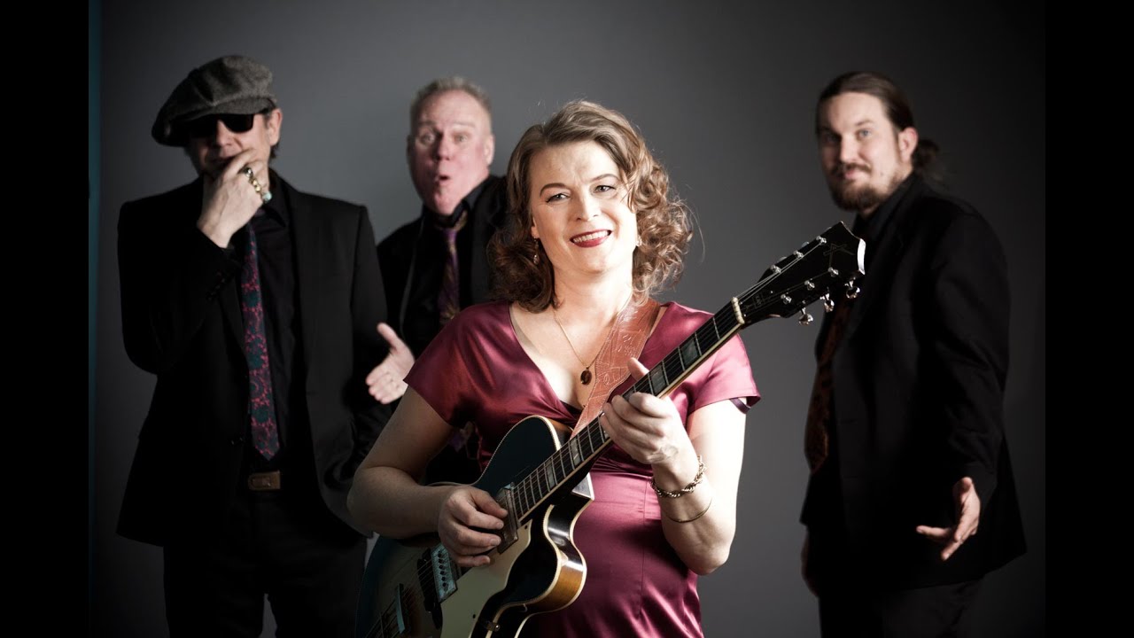Who's Loving You   Tina Bednoff & The Cocktailers VIDEO