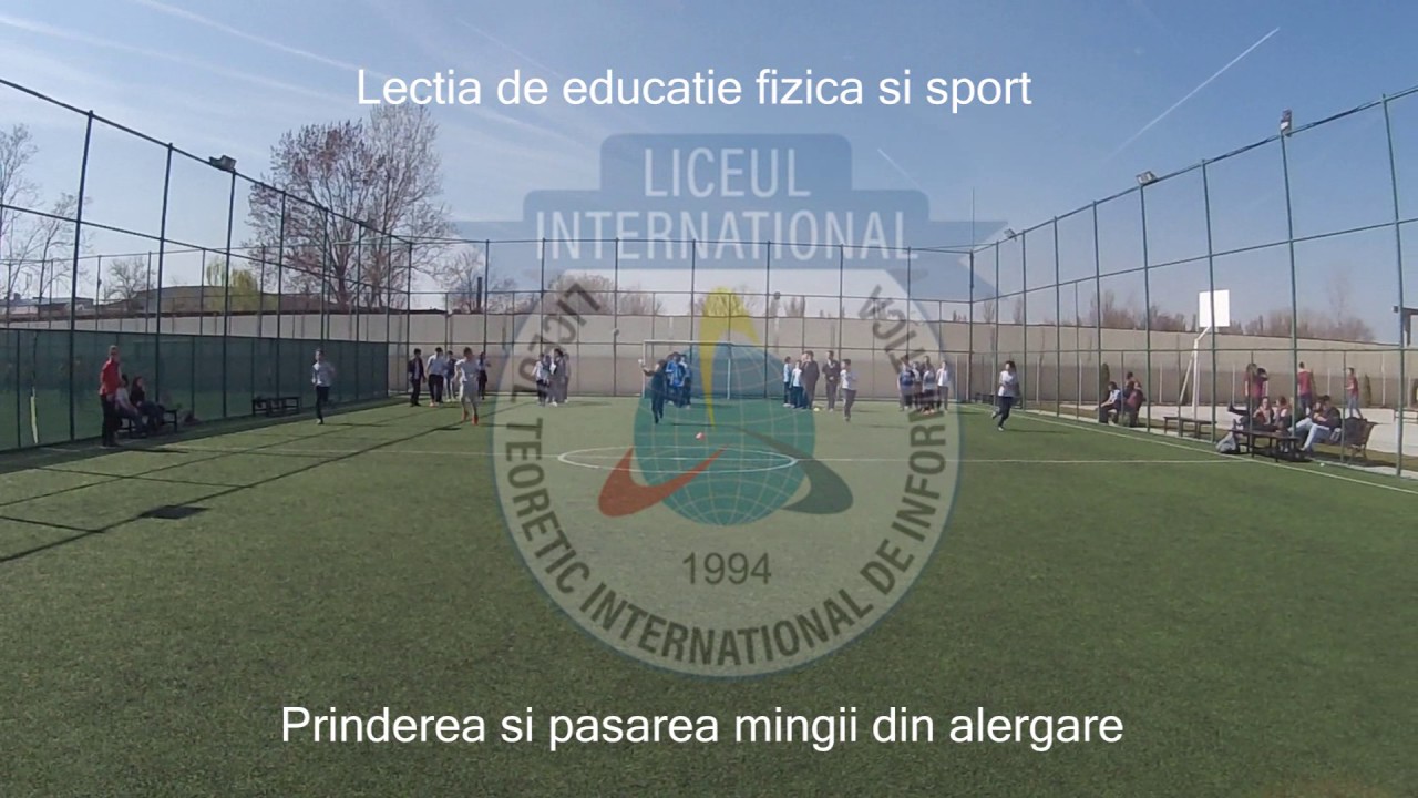 Prinderea si pasarea mingii din alergare