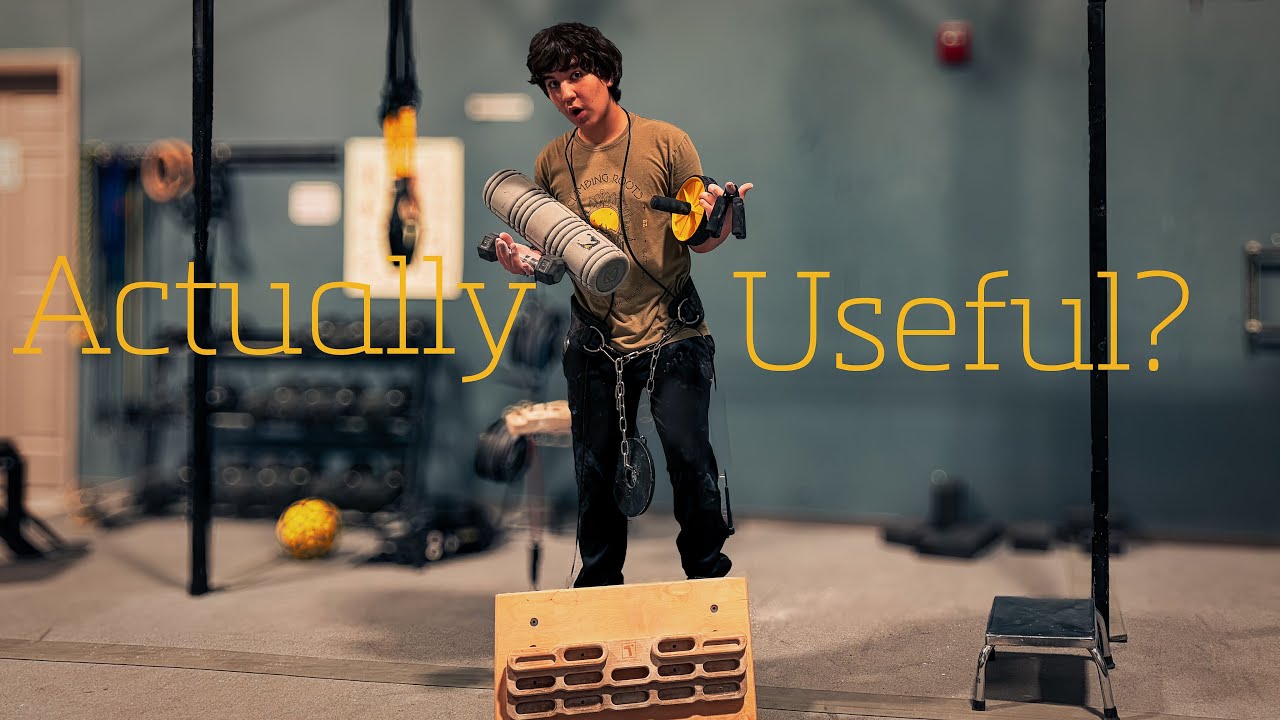 Reviewing WEIRD training equipment at our gym!….#bouldering #climbing #review 