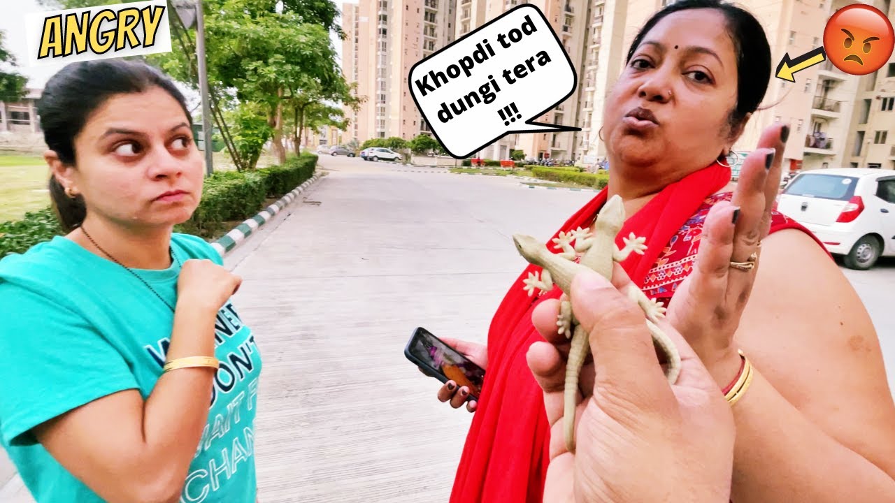 Mom Hates Prank in Public !!