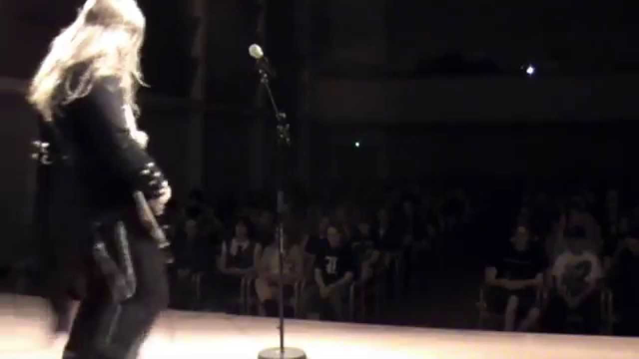 Muumimetallia @ Animecon 2014 - Dansu