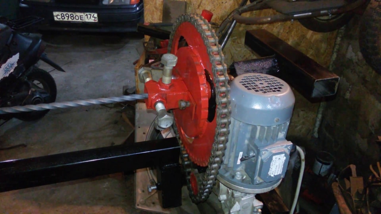 Станок для холодной ковки.Кручу валюту и торсион. A machine for cold forgingа.
