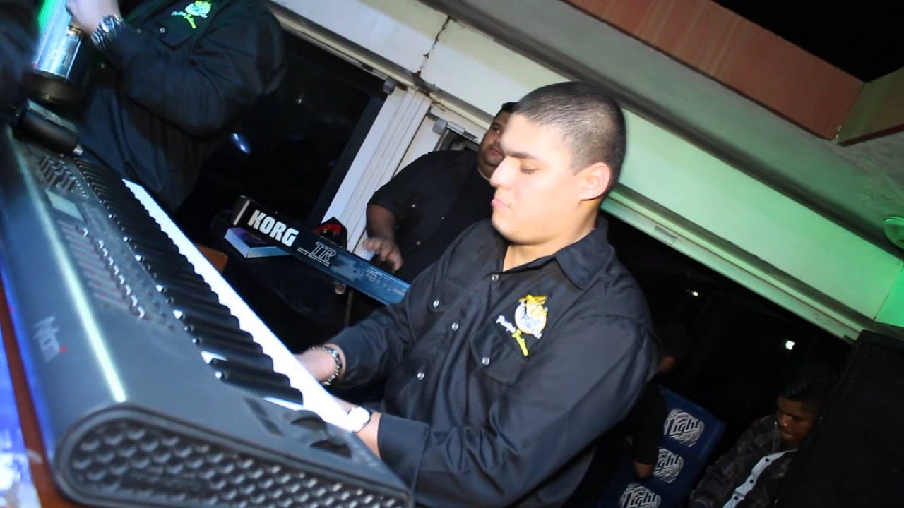 Alex Show Prestigio Zuliano - Mi Morenita  /  Edixon Campos