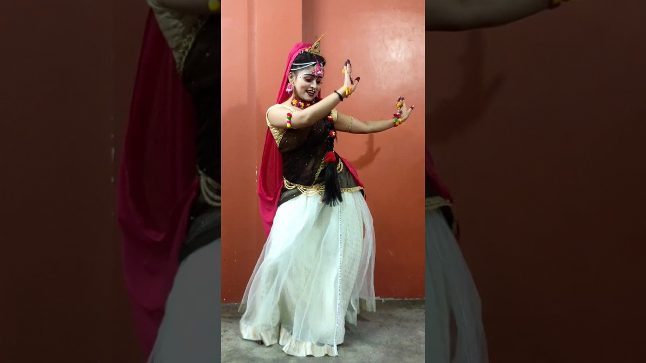 छलकत हमरी गगरिया ये कान्हा🥰 #radhakrishna #bhojpuri #dancevideo #jagran #jhanki #song #dance #viral
