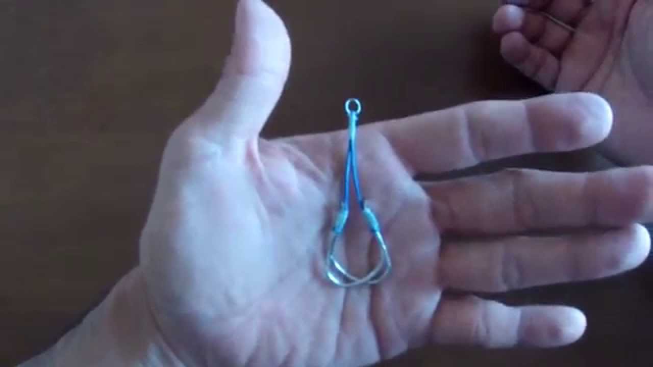 Assembling double hook for slow pitch jigging with bobbin tool