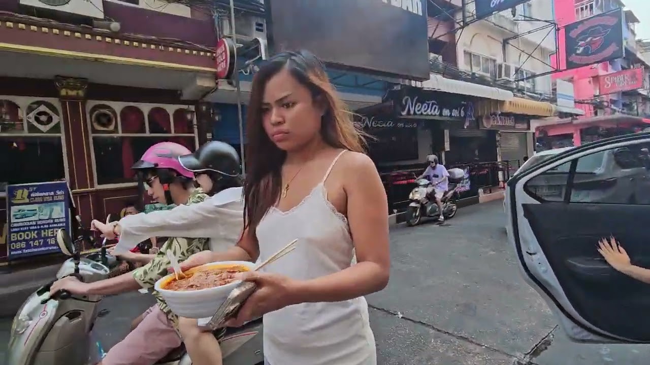 Pattaya walkabout 2 15 26 1