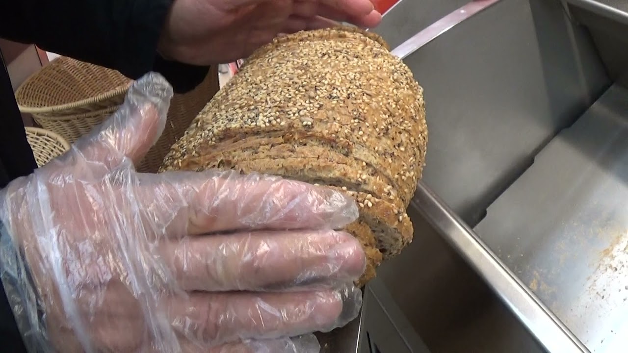 Bread slicer/ Brotschneidemaschine/ Tagliapane GERMANY