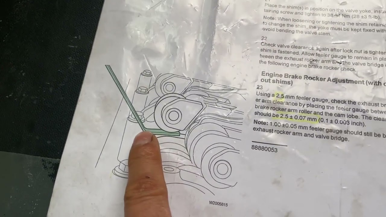 medidas de lainas de ajuste de valvulas de volvo D13 y de Mack MP8 secuencia del torque de la cabeza