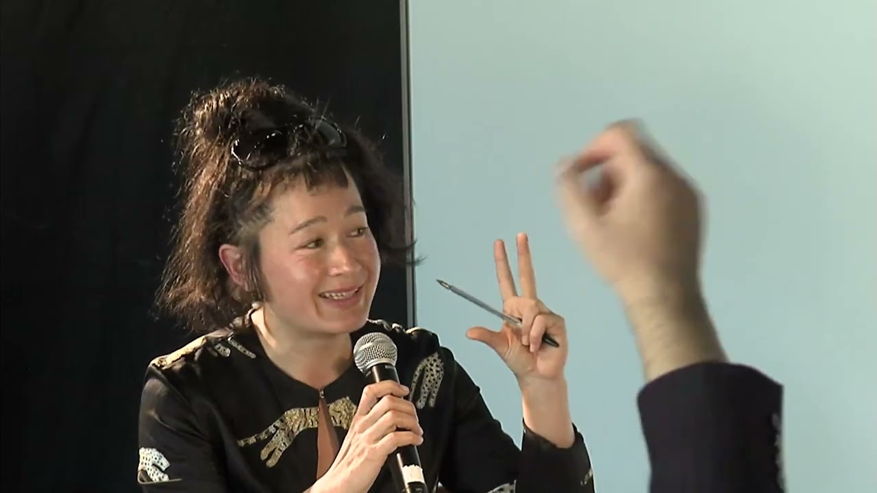 Dialogue entre Hito Steyrel, Marion Von Osten et Eyal Weizman