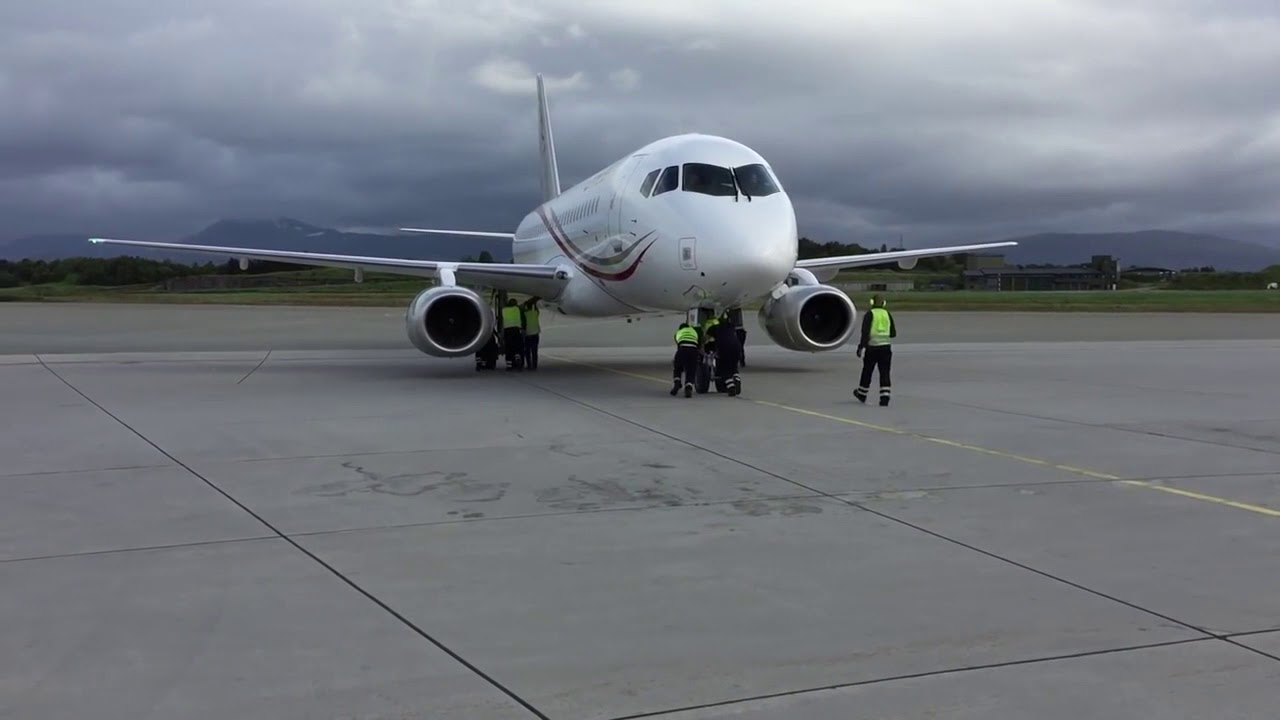 Pushback accidents and Airport Apron incidents caught on camera