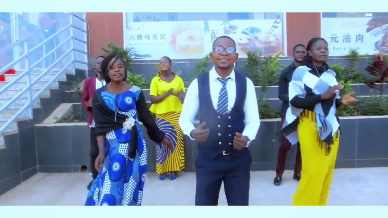 FR Elie ngomo_POUR QUE J’AIE LA VIE_clip vidéo officielle 