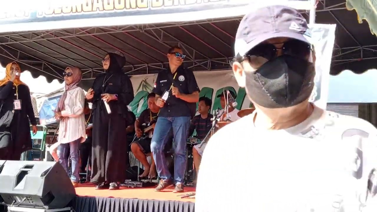 Solidaritas Seniman Tulungagung - Cover Hitam @iputharipcaiput