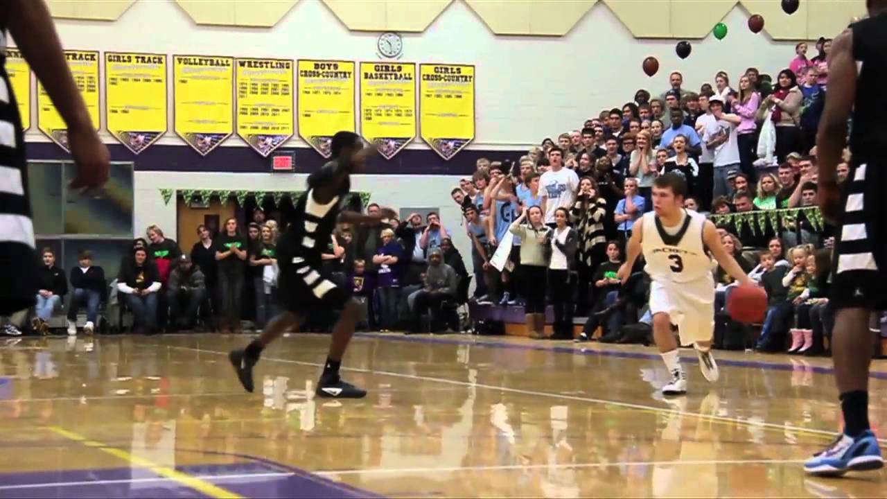 Greenville defeats Grand Rapids Christian in final seconds 58-56