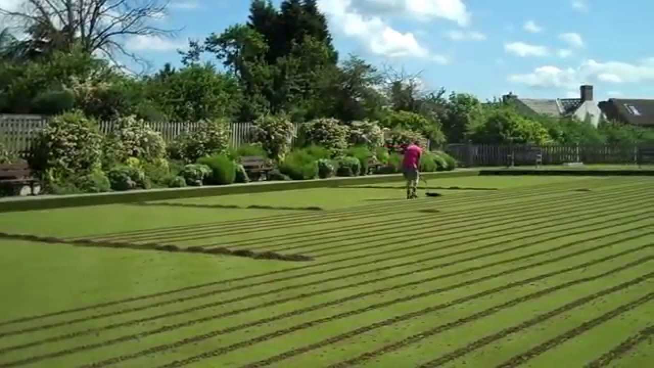 Wymeswold Bowls Club In Season Micro Tining De Thatching