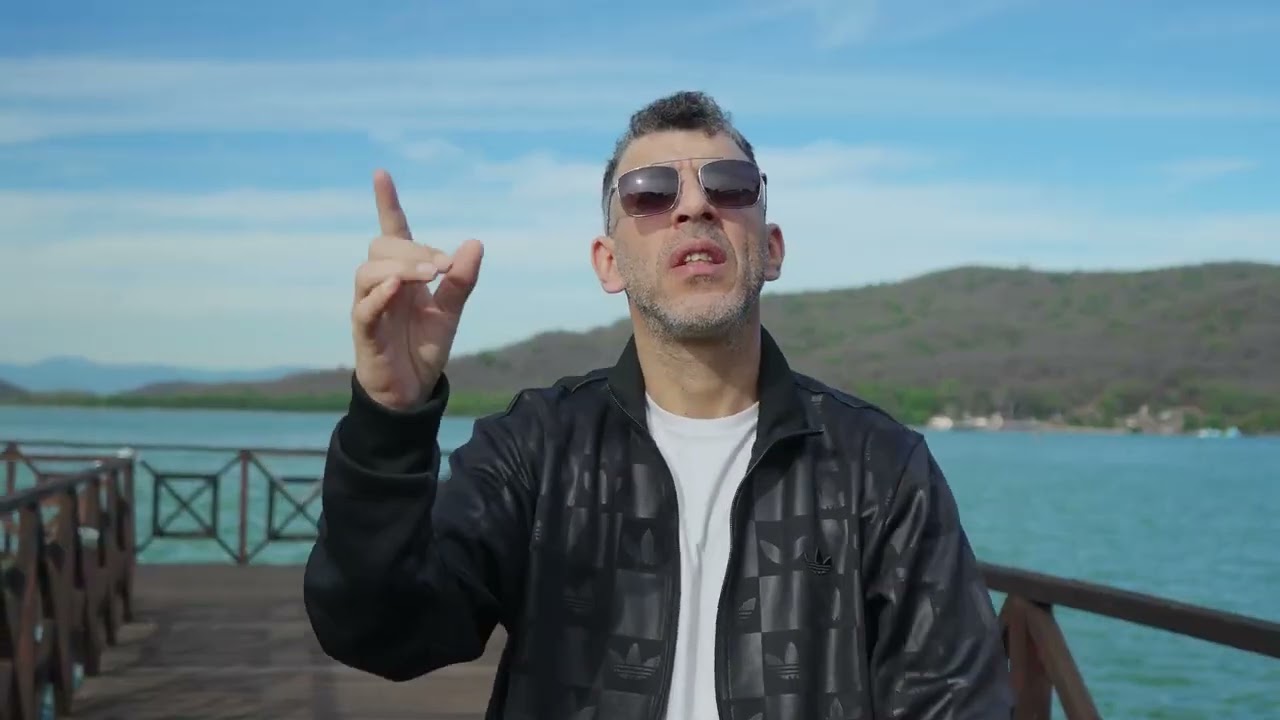 TE VAS Y NO VOLVERAS LA REPANDILLA FT DEBORAH Y LOS DADOS NEGROS 
