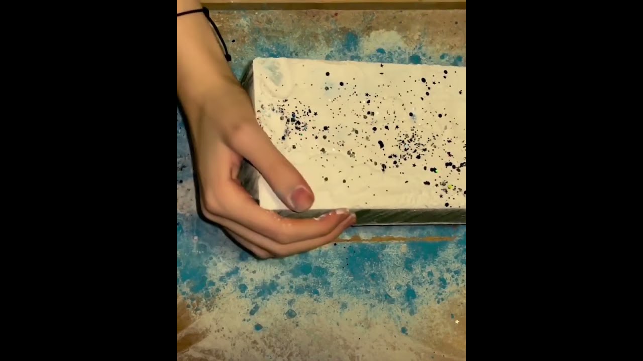ASMR ful block floral foam crunch🤤 #asmr #fullblockfloralfoam #asmrfloralfoam #floralfoamcrushing