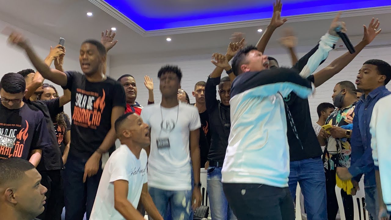 OLHA O QUE ACONTECEU NA SALA DE ADORAÇÃO 😭🔥 VEJA ATÉ O FINAL !