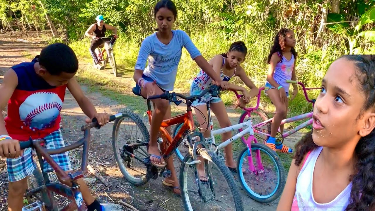 La Carrera En Bicicleta 2023 (película) @dariannyflow