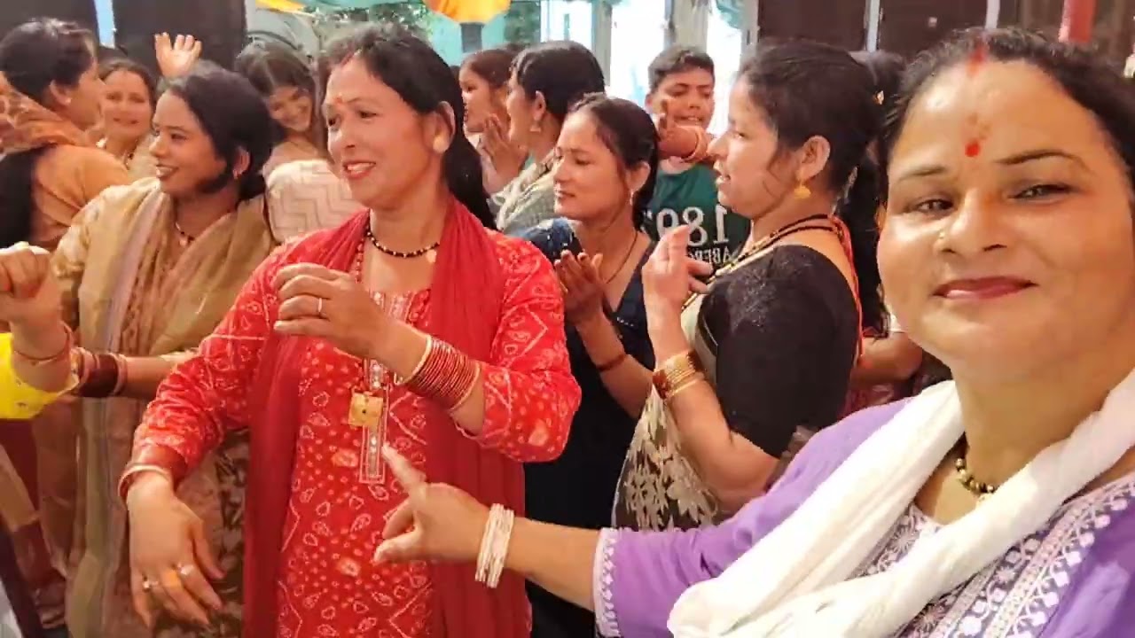 ऐसा कपल डांस किसने किसने देखा है like comment share subscribe ♥️♥️♥️