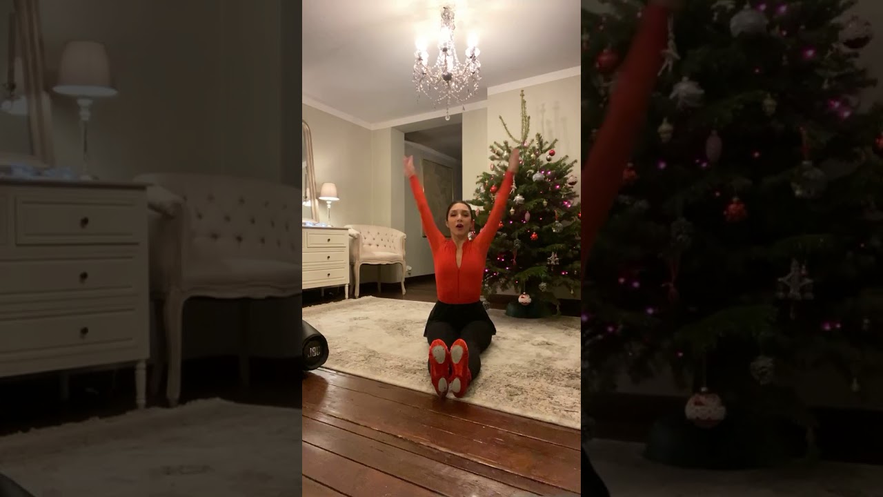 Stretching Class on Christmas music with Tatevik Mkrtoumian