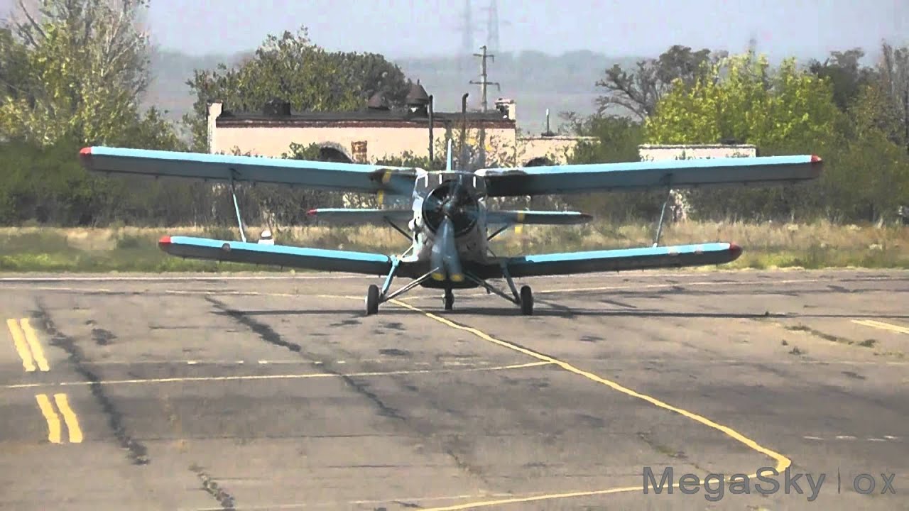 UR-43986 Antonov AN-2