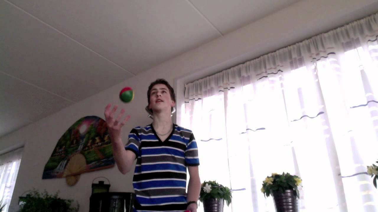 Mike Jongleer Tricks Introductory Trailer